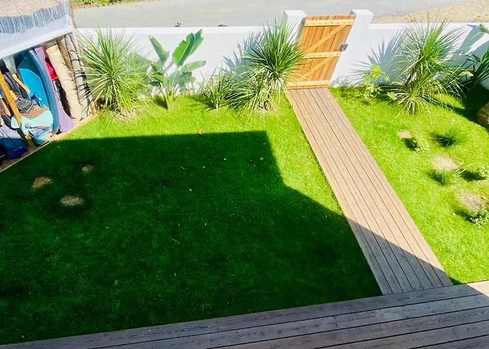 Villa exceptionnelle à Bayonne avec piscine et parking privée
